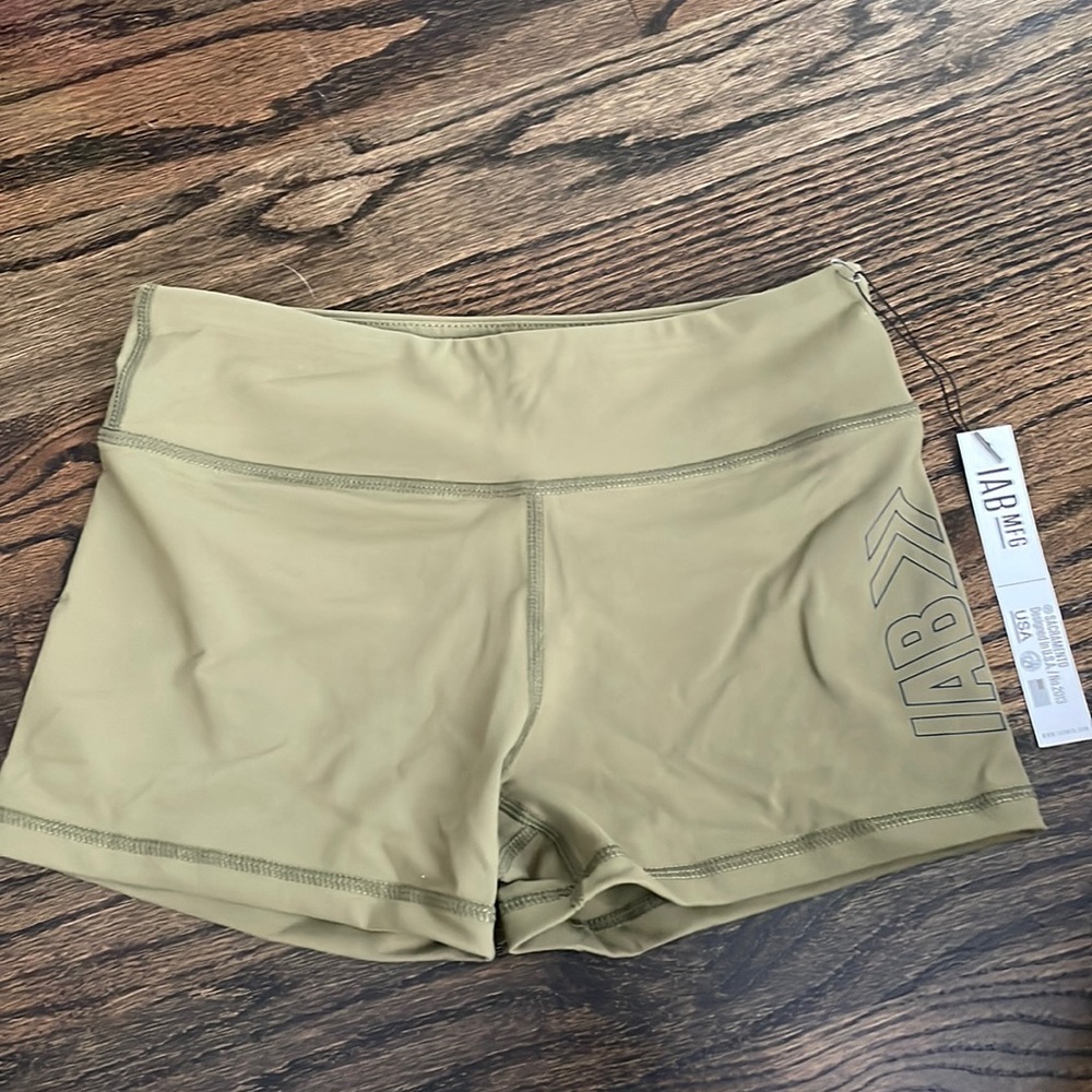IABMFG size 4 (XS)